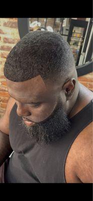 Beard trim and skin fade