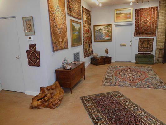 new location
art , rugs and antiques