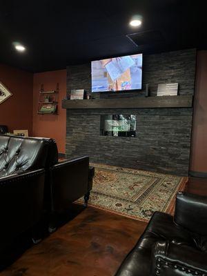 Copper Canyon Tobacconist