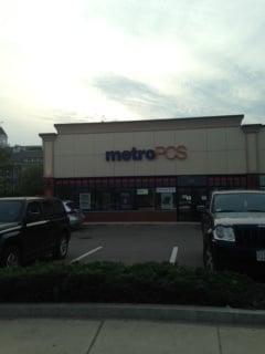 MetroPCS -- 529 Providence Highway, Dedham                 Storefront