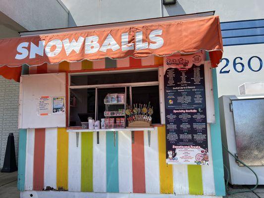 Tropical Waters' Snowball Stand