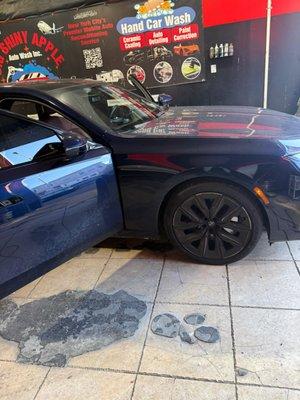 Big Shiny Apple Auto Wash