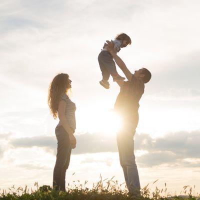 High success rates, compassionate care, and no hidden fees. Learn your personalized chances with a free pregnancy success estimate.