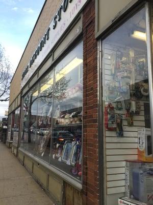 Super Discount Store
