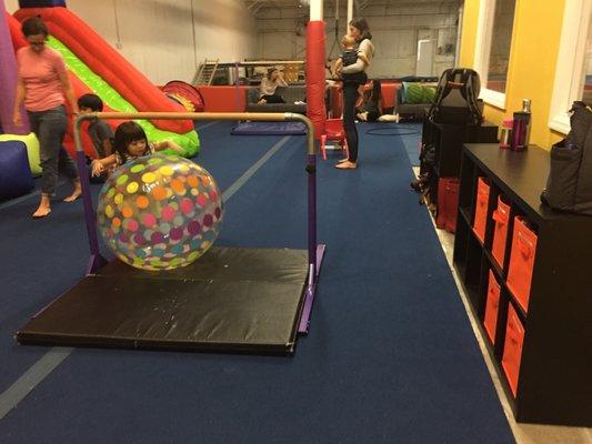 Coffee and tumble time area