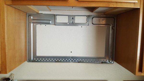 78 Day Hole In My Wall