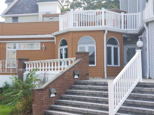 Theresa "Tracy" Gibson - eXp Realty