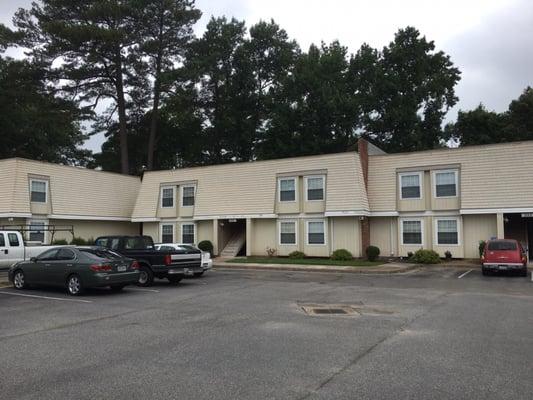 Colony Pines Apartments