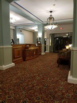 Grand Weaver Hotel