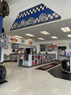 Les Schwab Tire Center
