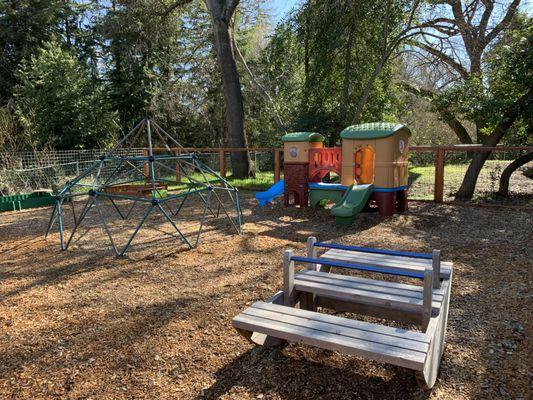 Growing Light Montessori School - Lafayette