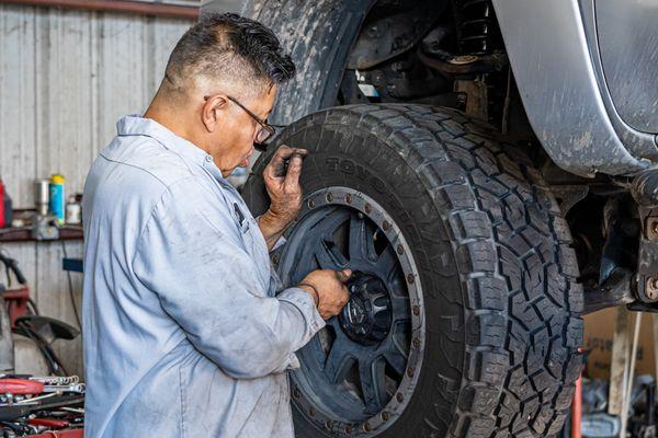 Roubion's Tires & Auto Center
