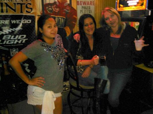 DA GIRLS @ PAIR OF DICE