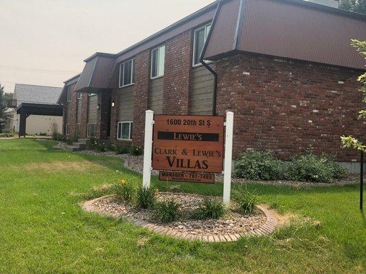 Clark & Lewie's Villas