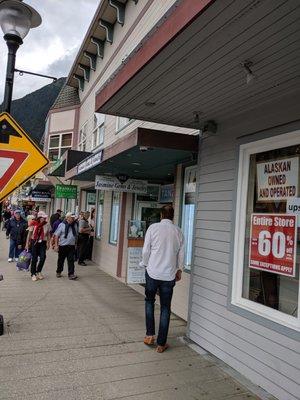 Racist! Came to town on a cruise. Worker was standing outside asking people to come in. Worker was making racist voice at passerbys. Avoid!