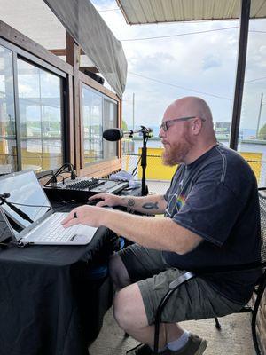 Music Man Mobile DJ & Entertainment