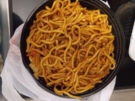 Plain medium lo mein, $7 tax included.