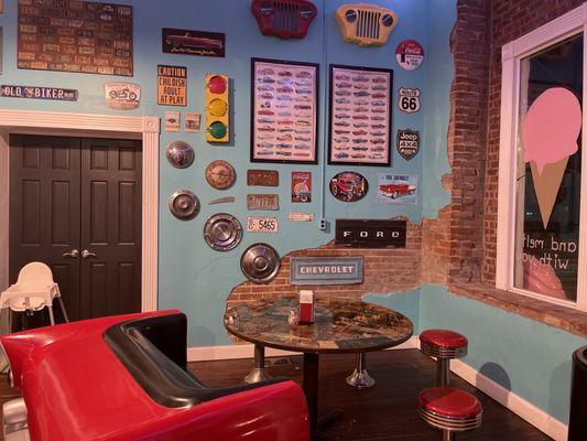 Paradise Ice Cream Parlor