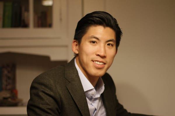 Dr. Huang practices in Oakland and Walnut Creek.