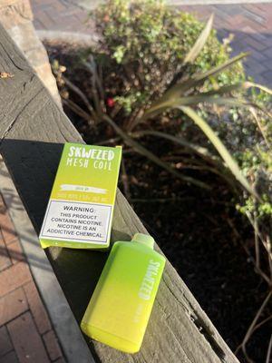 3OH3 Smokes and Vapes