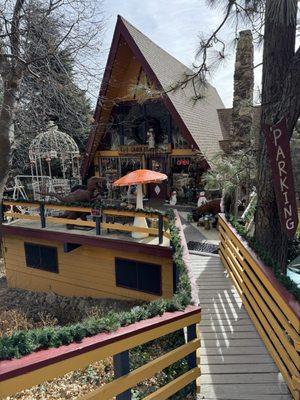 Cabin Fever Antiques-Gifts-Women's Consigment