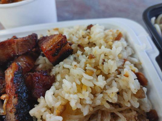 Golden Coin Bake Shop & Restaurant