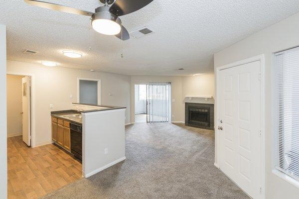 Cheyenne Crest Apartments