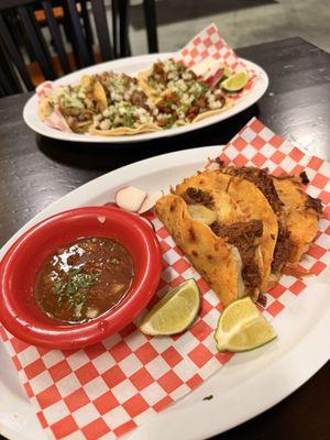 Queso Burris & tacos