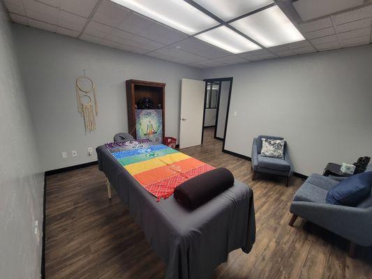 Welcome to the Reiki and Sound and Vibrational Therapy Room.