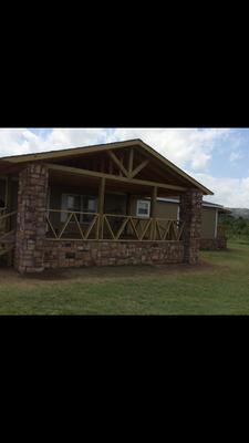 Stone veneer installed in the quartz mountain area