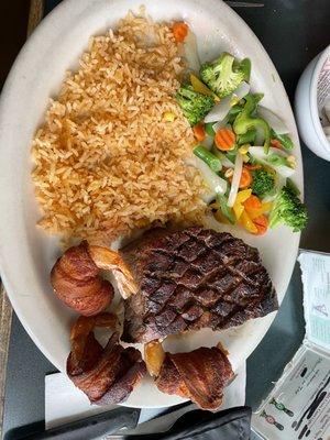 Steak & bacon wrapped prawns