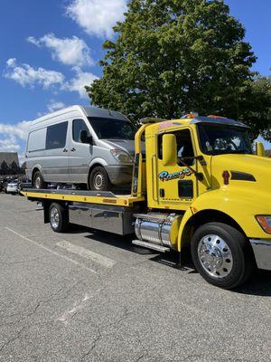 Racz's Towing