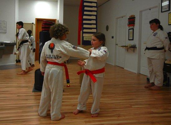 Building social skills+-youth partner drills