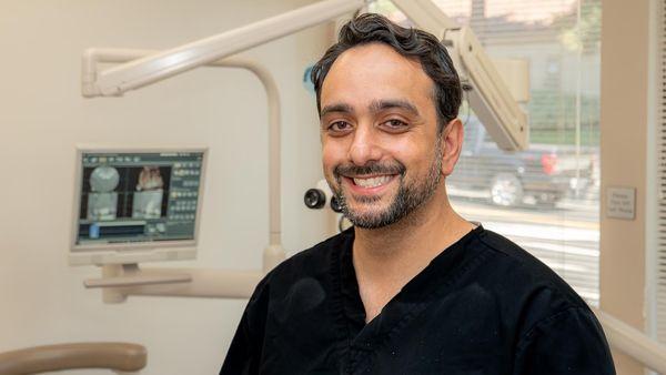Dr Kaz Mirza