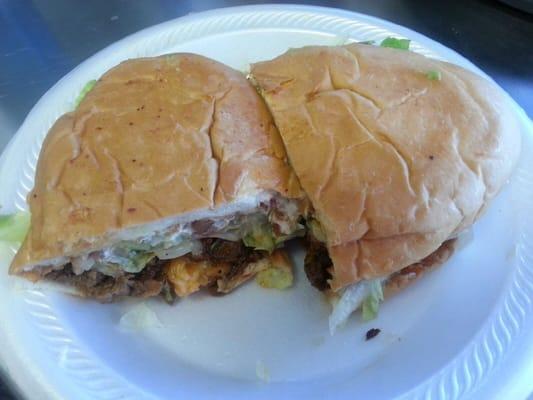 Torta de fajita. Fajita sandwich.