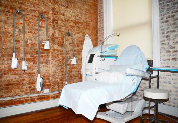 Our treatment room. We only use FDA-approved medical technology!