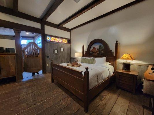 Lonesome dove room