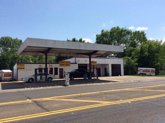 U-Haul Neighborhood Dealer