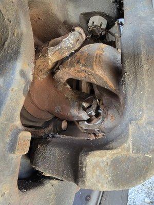 U joint completely destroyed