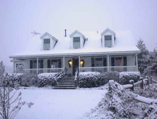 Breezee Hill Farm Bed and Breakfast