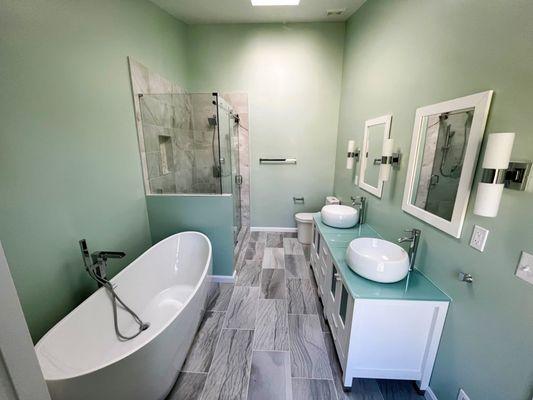 Complete Bathroom Remodel - Alexandria, VA 22315