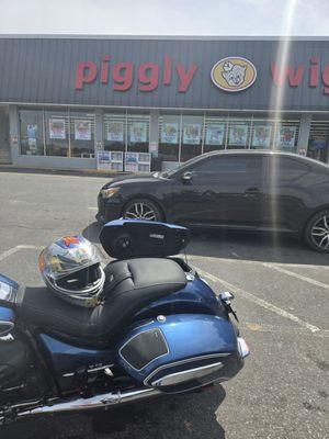 Piggly Wiggly