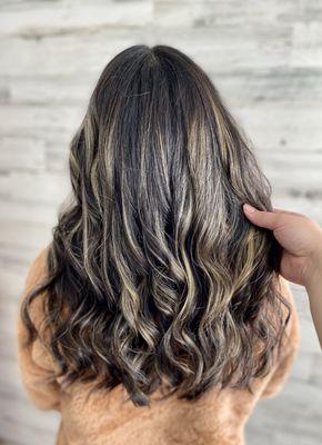 Baby Foilayage (a mixture of foil highlights with the balayage blending technique)