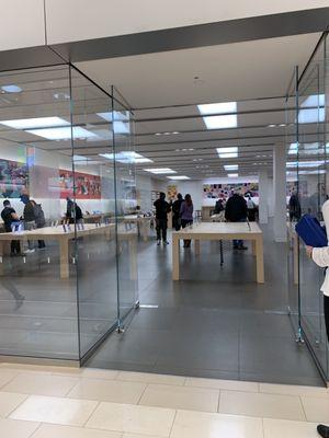 Apple Mall of America