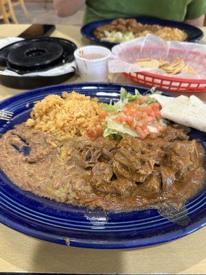 Oct 2025 carne guisada plate