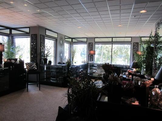 one-of-a-kind advanced skincare services, private professional, with river view setting, relaxing.