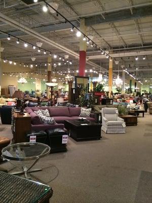 Yes ~ we bought two leather swivel rockers!! Sales associates were very nice!