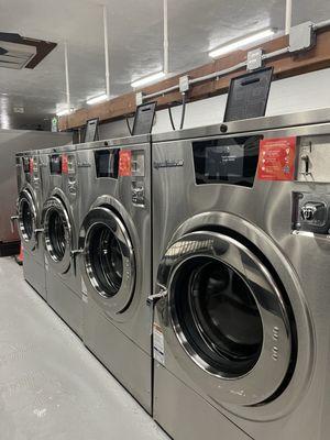 Charlton Laundromat & Cleaners