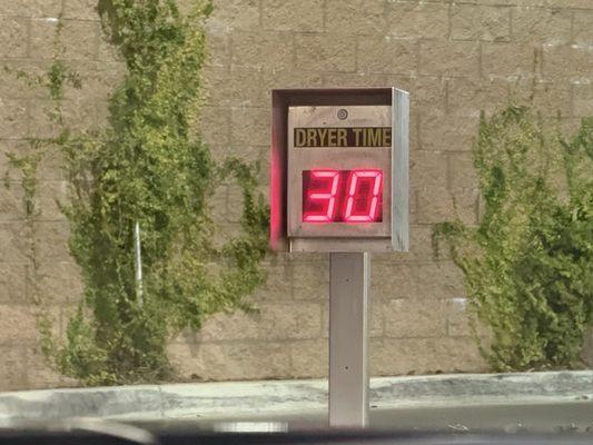 30 seconds left on the timer by the time i realized the dryer turned off & i took my phone out for the picture.