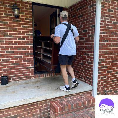Gratitude Moving